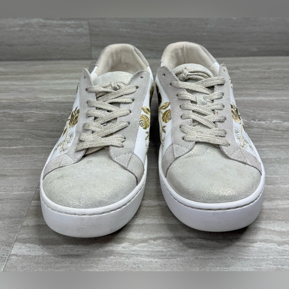 Johnny Was Vixie Floral Embroidered Low Top Leather Sneakers Womens Size 8.5 - Picture 3 of 13